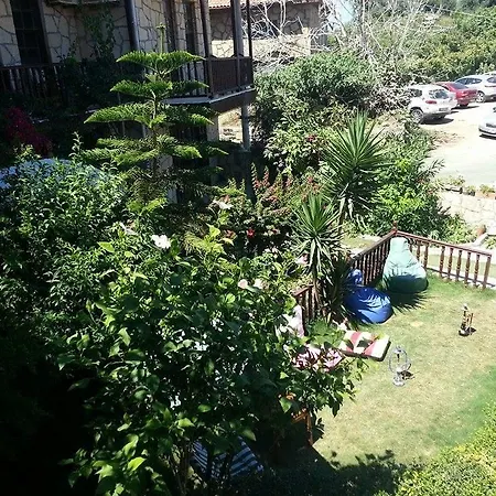 Ilhan Hotel 2*