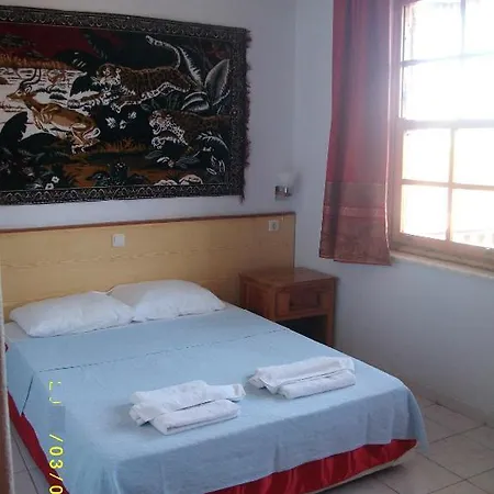 Ilhan Hotel Sidé